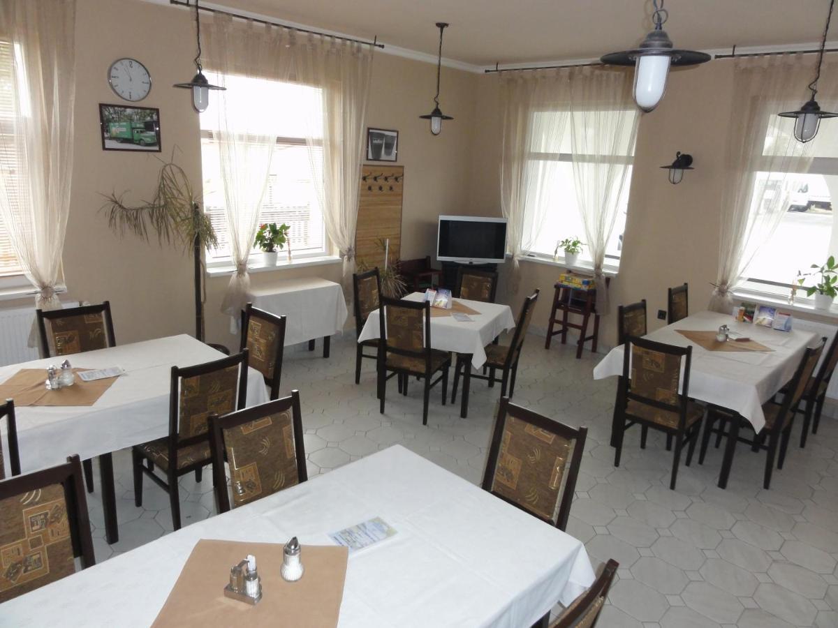 Korona Panzio Bed and Breakfast Levél Exteriör bild
