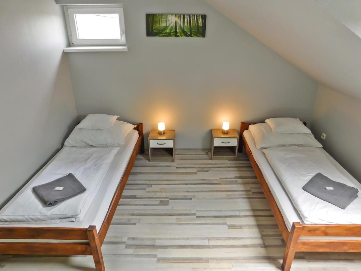 Korona Panzio Bed and Breakfast Levél Exteriör bild